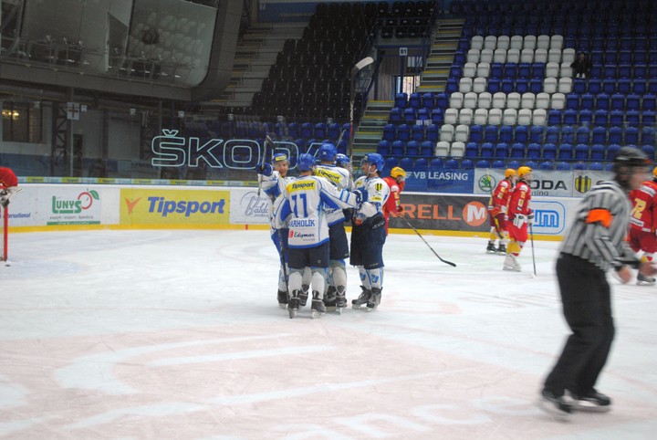 Juniori konečne v extralige bodovali